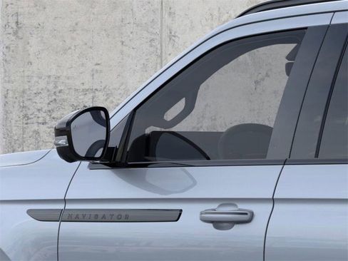 New 2025 Lincoln Navigator Reserve w/ Jet Appearance Package image 20