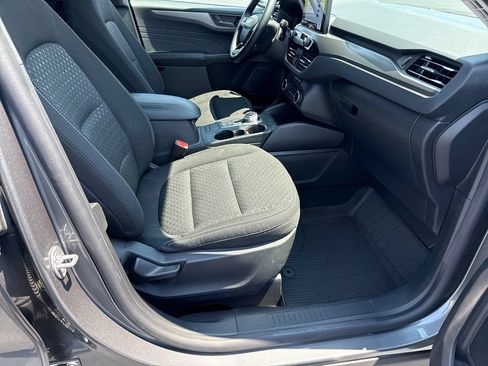 Used 2024 Ford Escape Active AWD/4WD image 21