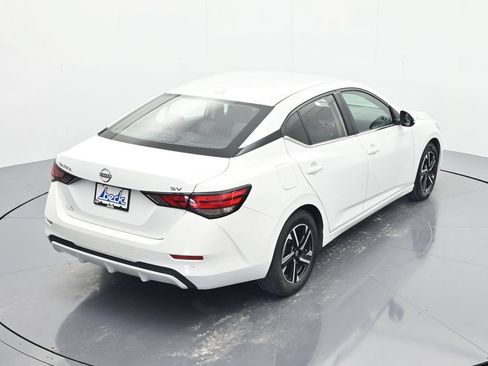 Used 2024 Nissan Sentra SV FWD image 32