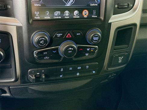 Used 2014 RAM 2500 Big Horn image 10