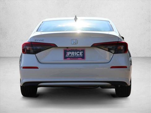 Used 2023 Honda Civic LX image 6