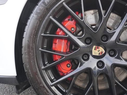 Used 2019 Porsche Panamera Turbo image 28