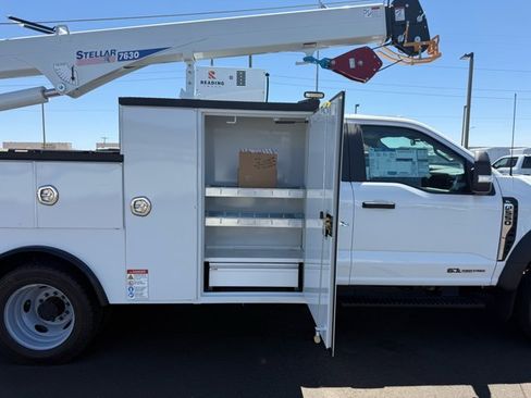New 2026 Ford F550 4x4 Regular Cab Super Duty image 7