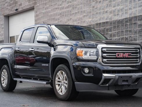 Used 2019 GMC Canyon SLT w/ Driver Alert Package image 1