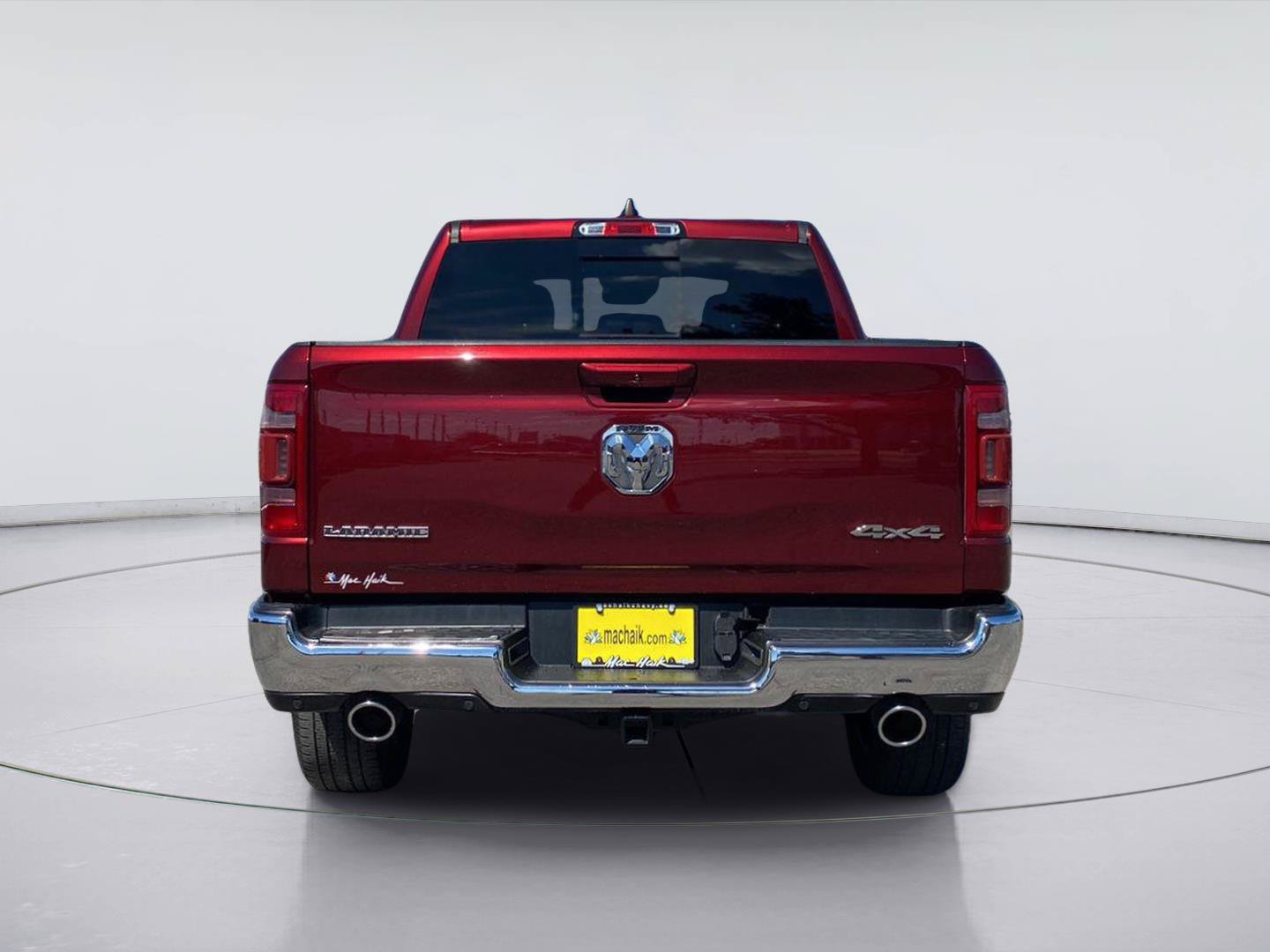 Used 2023 RAM 1500 Laramie AWD/4WD image 5