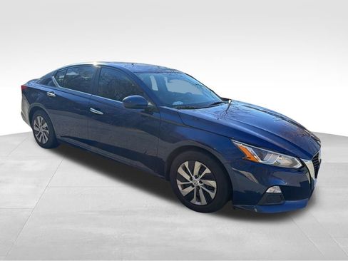 Used 2020 Nissan Altima 2.5 S image 8