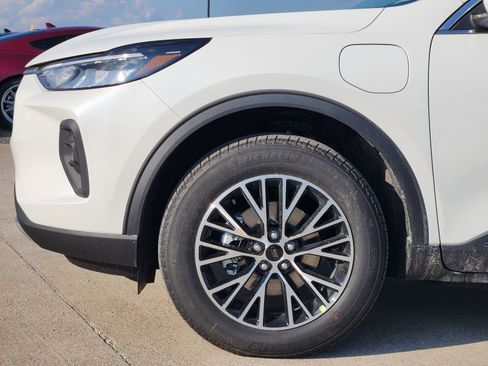 New 2025 Ford Escape Base image 6