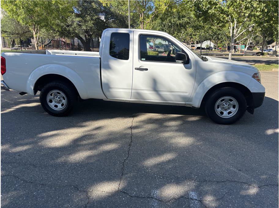 Used 2012 Nissan Frontier S w/ S Preferred Pkg RWD image 5