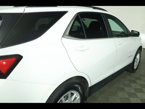 Used 2022 Chevrolet Equinox LT AWD/4WD image 19