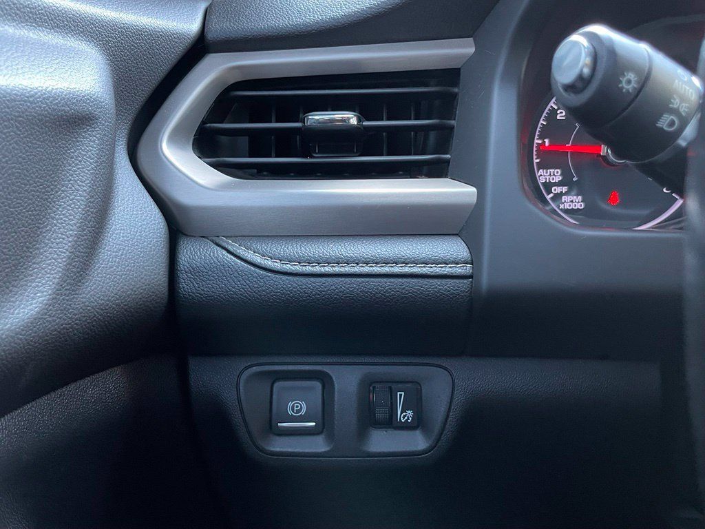 Used 2019 GMC Acadia SLE FWD image 14