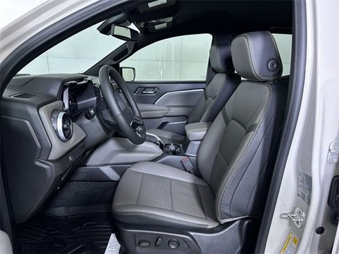 New 2026 Chevrolet Colorado ZR2 w/ Technology Package image 19