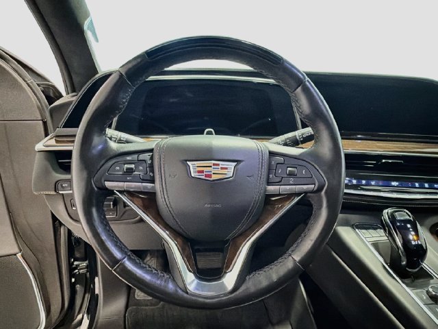 Used 2024 Cadillac Escalade Sport Platinum w/ LPO, ONYX Package AWD/4WD image 9