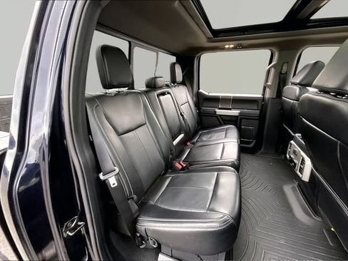 Used 2021 Ford F250 Lariat w/ Lariat Ultimate Package AWD/4WD image 17