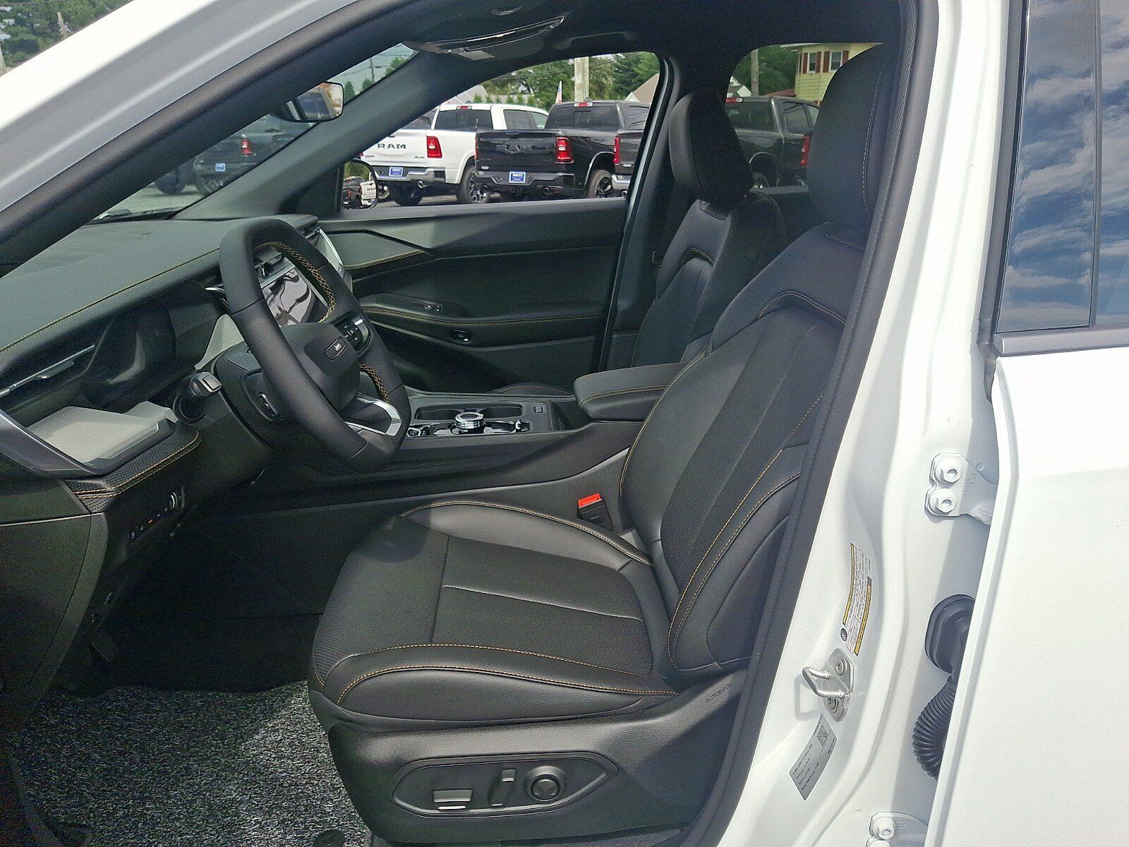 New 2026 Jeep Cherokee Limited AWD/4WD image 13