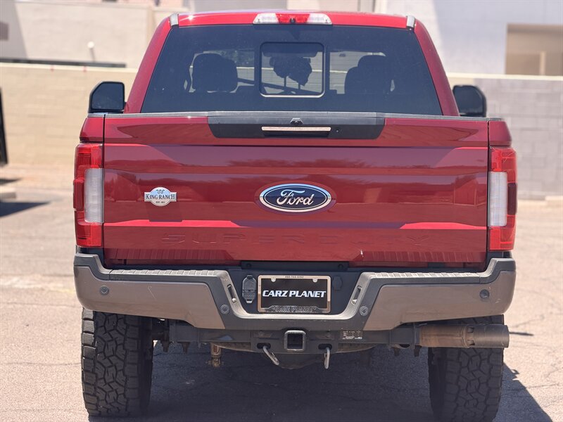 Used 2017 Ford F250 King Ranch w/ King Ranch Ultimate Package AWD/4WD image 4
