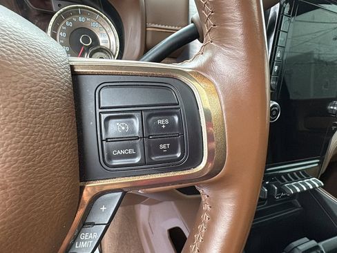 Used 2022 RAM 3500 Limited AWD/4WD image 19
