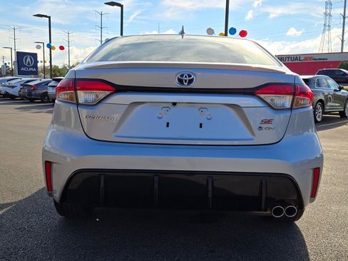 Used 2025 Toyota Corolla SE image 14