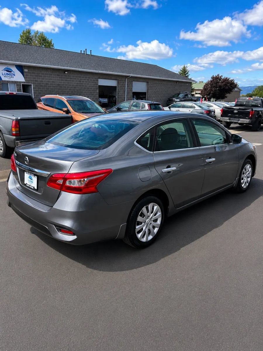 Used 2019 Nissan Sentra S FWD image 5