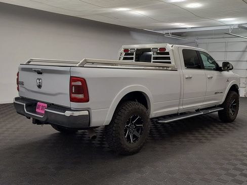 Used 2022 RAM 3500 Limited AWD/4WD image 9
