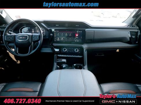 Used 2023 GMC Sierra 1500 AT4 w/ AT4 Preferred Package AWD/4WD image 9