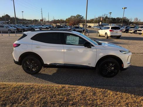 New 2025 Buick Envision Sport Touring image 7