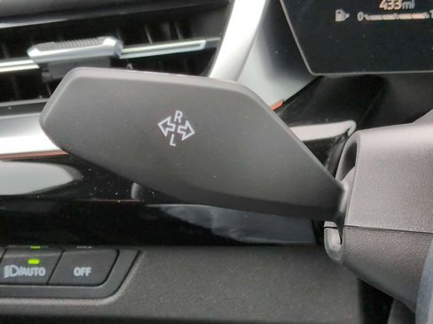 New 2026 BMW X2 xDrive28i w/ Convenience Package image 29