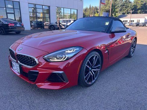 Used 2020 BMW Z4 M40i w/ Executive Package RWD image 2