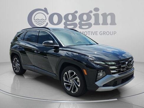 Certified 2025 Hyundai Tucson Limited FWD image 7