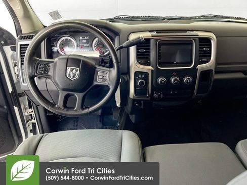 Used 2014 RAM 2500 SLT AWD/4WD image 21