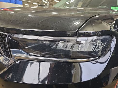 Used 2023 Jeep Grand Cherokee Limited image 30