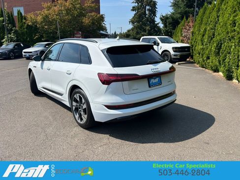 Used 2021 Audi e-tron Premium w/ Convenience Plus Package AWD/4WD image 6