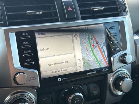 Used 2022 Toyota 4Runner SR5 Premium image 23