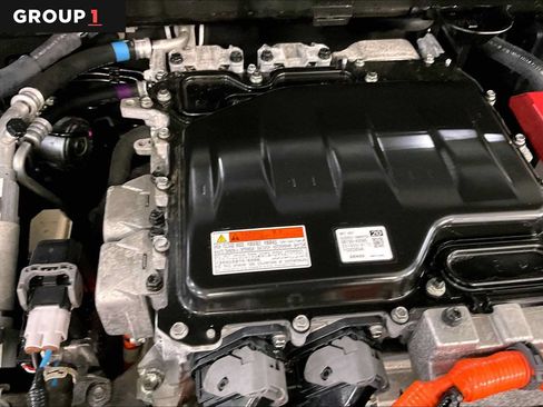 Used 2023 Subaru Solterra AWD image 32