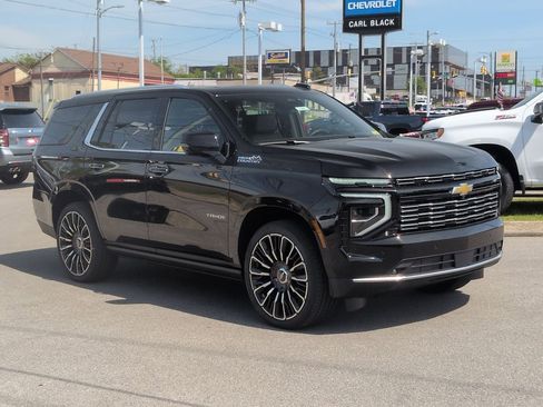 New 2026 Chevrolet Tahoe High Country AWD/4WD image 2