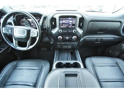 Used 2022 GMC Sierra 2500 Denali w/ Technology Package AWD/4WD image 10