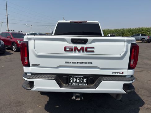 Used 2022 GMC Sierra 2500 AT4 w/ Gooseneck/5TH Wheel Package AWD/4WD image 19