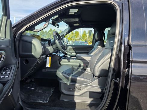 New 2025 Ford Expedition Max Platinum w/ Stealth Performance Package image 20