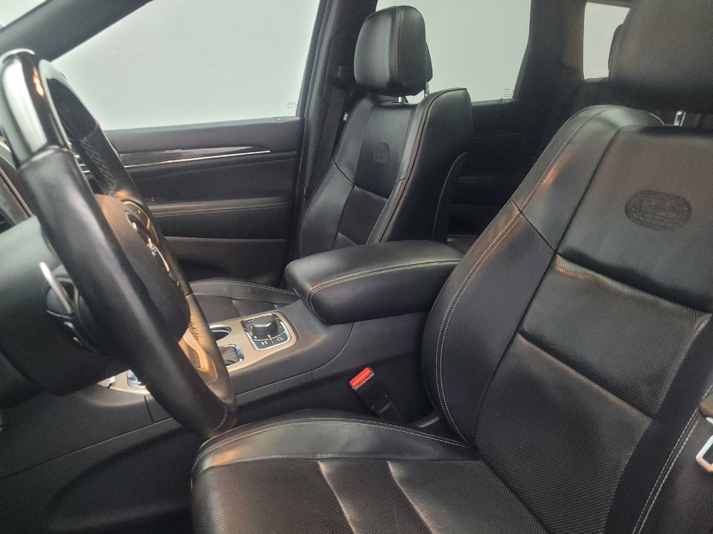 Used 2017 Jeep Grand Cherokee Overland AWD/4WD image 17