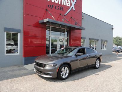 Used 2020 Dodge Charger SXT w/ Leather Interior Group