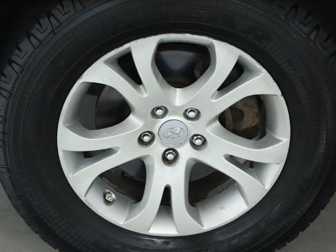 Used 2011 Hyundai Veracruz GLS image 39