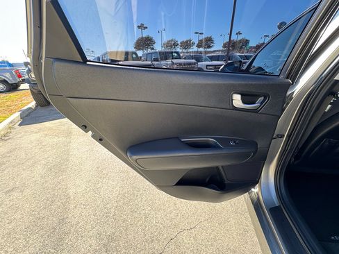 Used 2016 Kia Optima LX FWD image 22