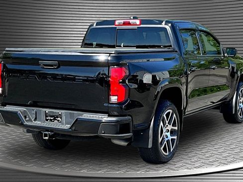 Used 2024 Chevrolet Colorado Z71 w/ Z71 Convenience Package 2 AWD/4WD image 6