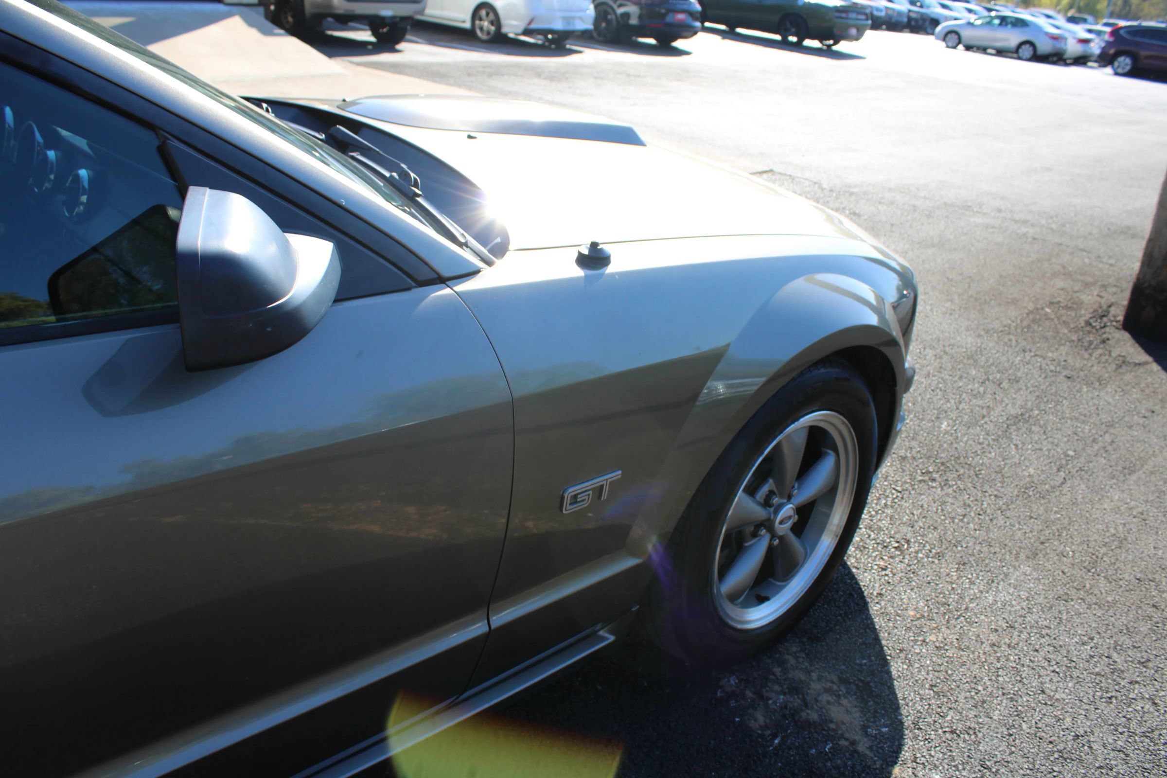 Used 2005 Ford Mustang GT RWD image 10