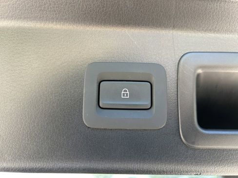 Used 2024 MAZDA CX-30 AWD 2.5 S w/ Preferred Package image 43