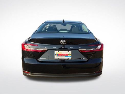 Used 2025 Toyota Camry LE image 24