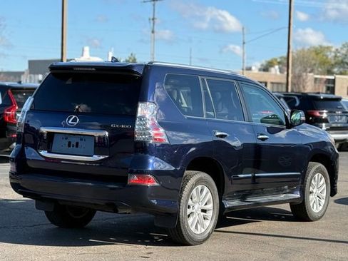 Used 2019 Lexus GX 460 Premium w/ Premium Package image 46