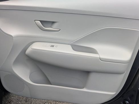 Used 2026 Hyundai Kona SEL Sport FWD image 13