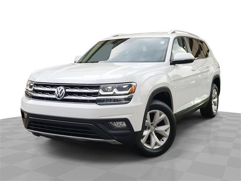 Used 2018 Volkswagen Atlas SE image 1