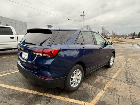 Certified 2023 Chevrolet Equinox LS w/ LS Convenience Package image 6