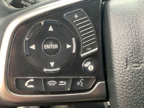 Used 2018 Honda CR-V Touring image 26